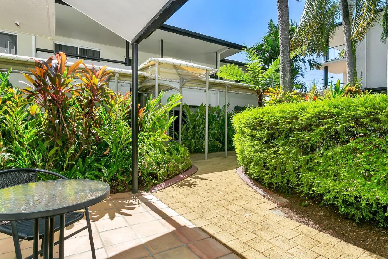 Cairns Reef Apartments & Motel Bagian luar foto