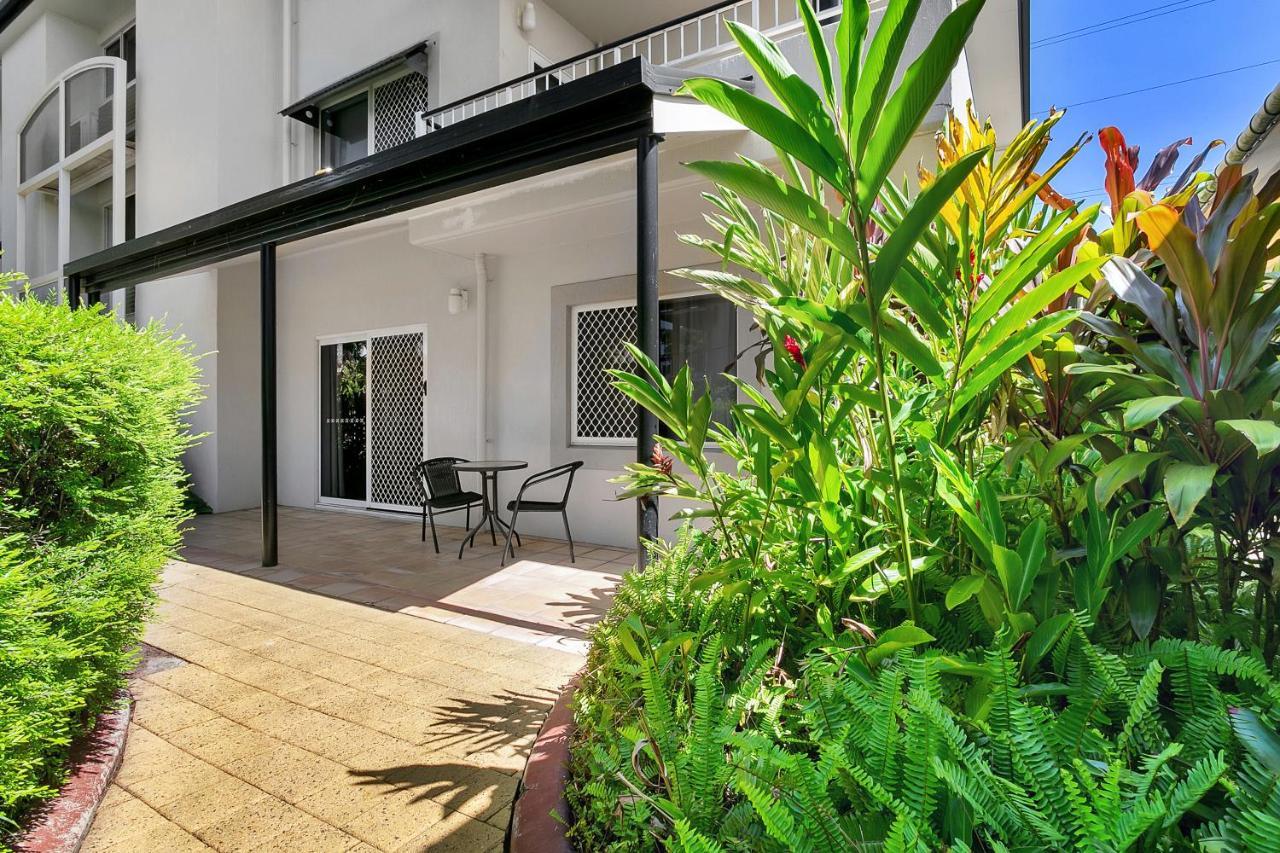 Cairns Reef Apartments & Motel Bagian luar foto