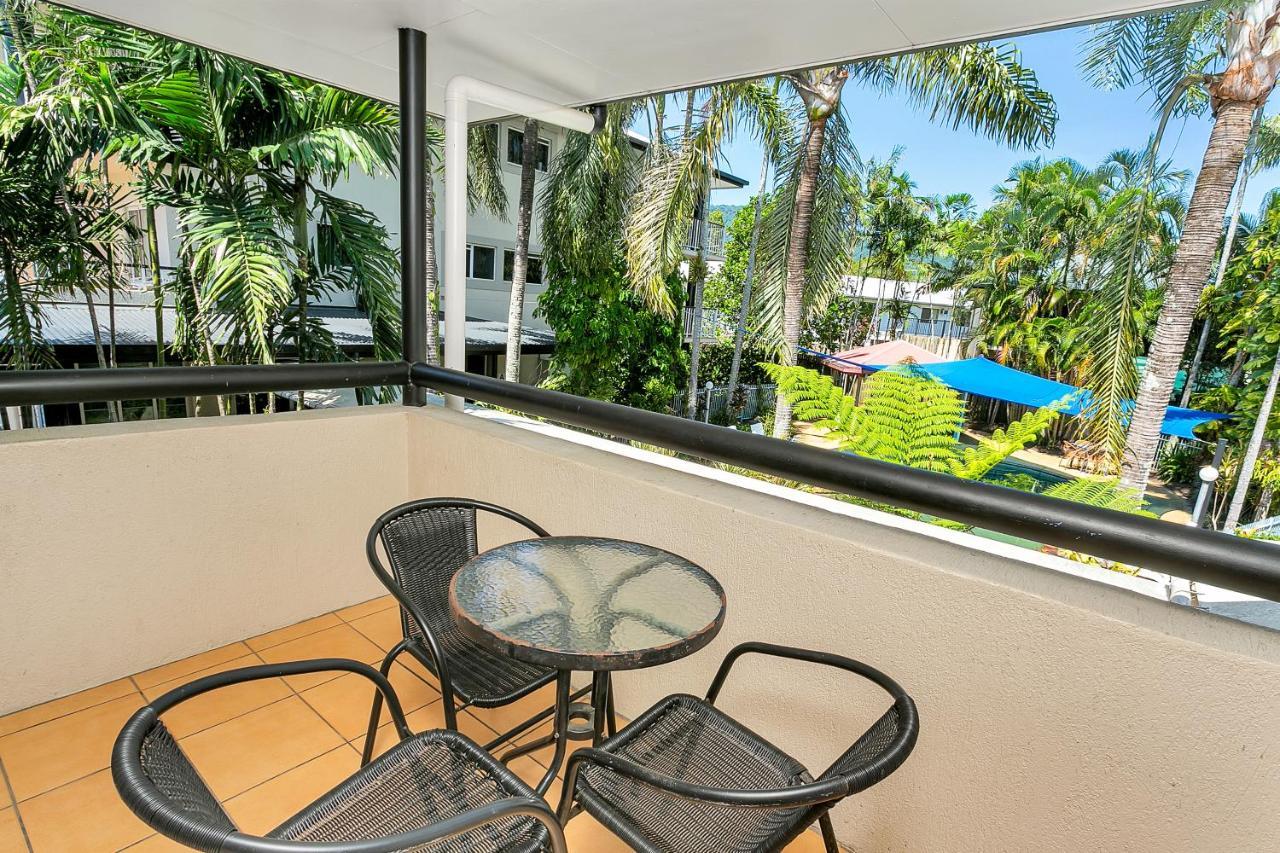 Cairns Reef Apartments & Motel Bagian luar foto