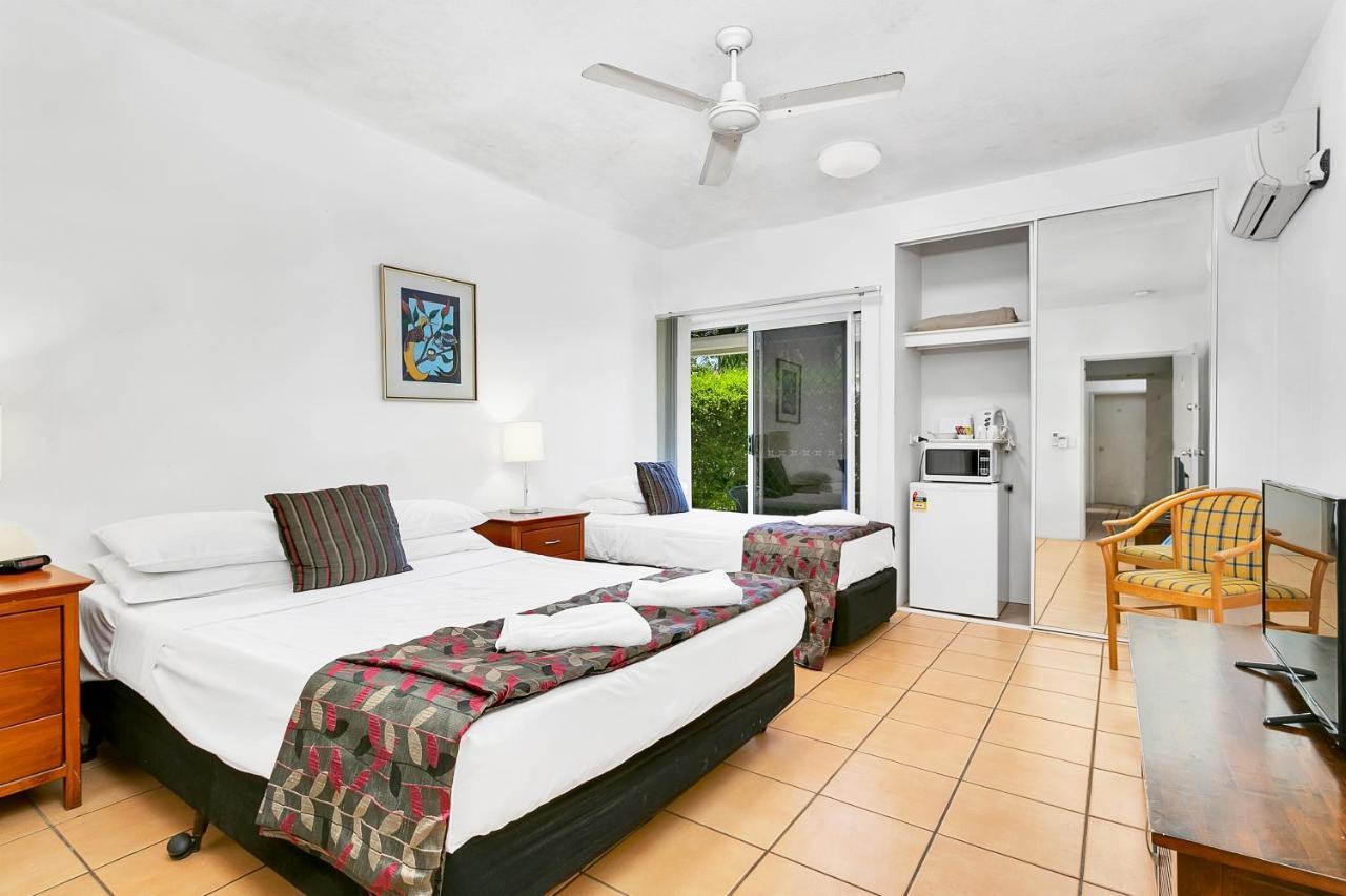 Cairns Reef Apartments & Motel Bagian luar foto