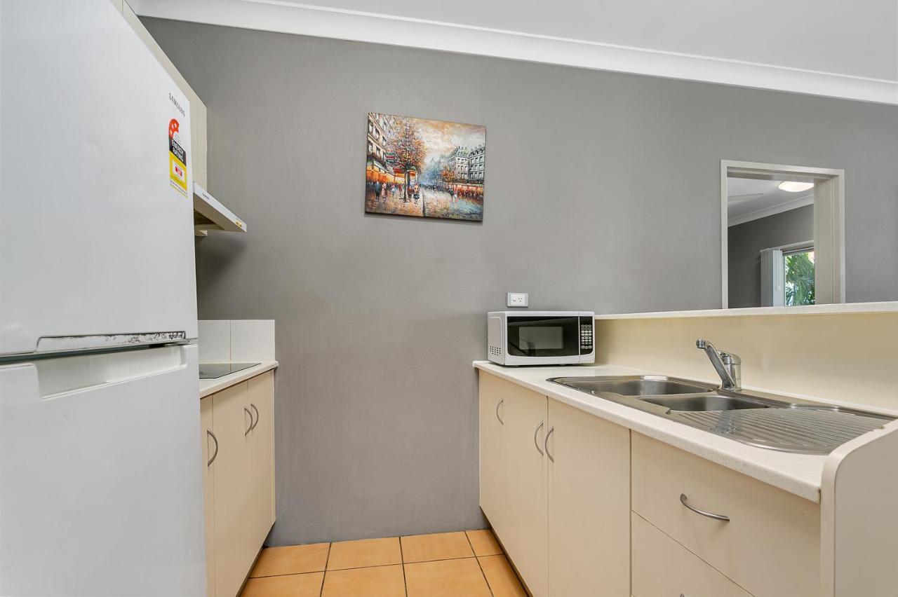 Cairns Reef Apartments & Motel Bagian luar foto